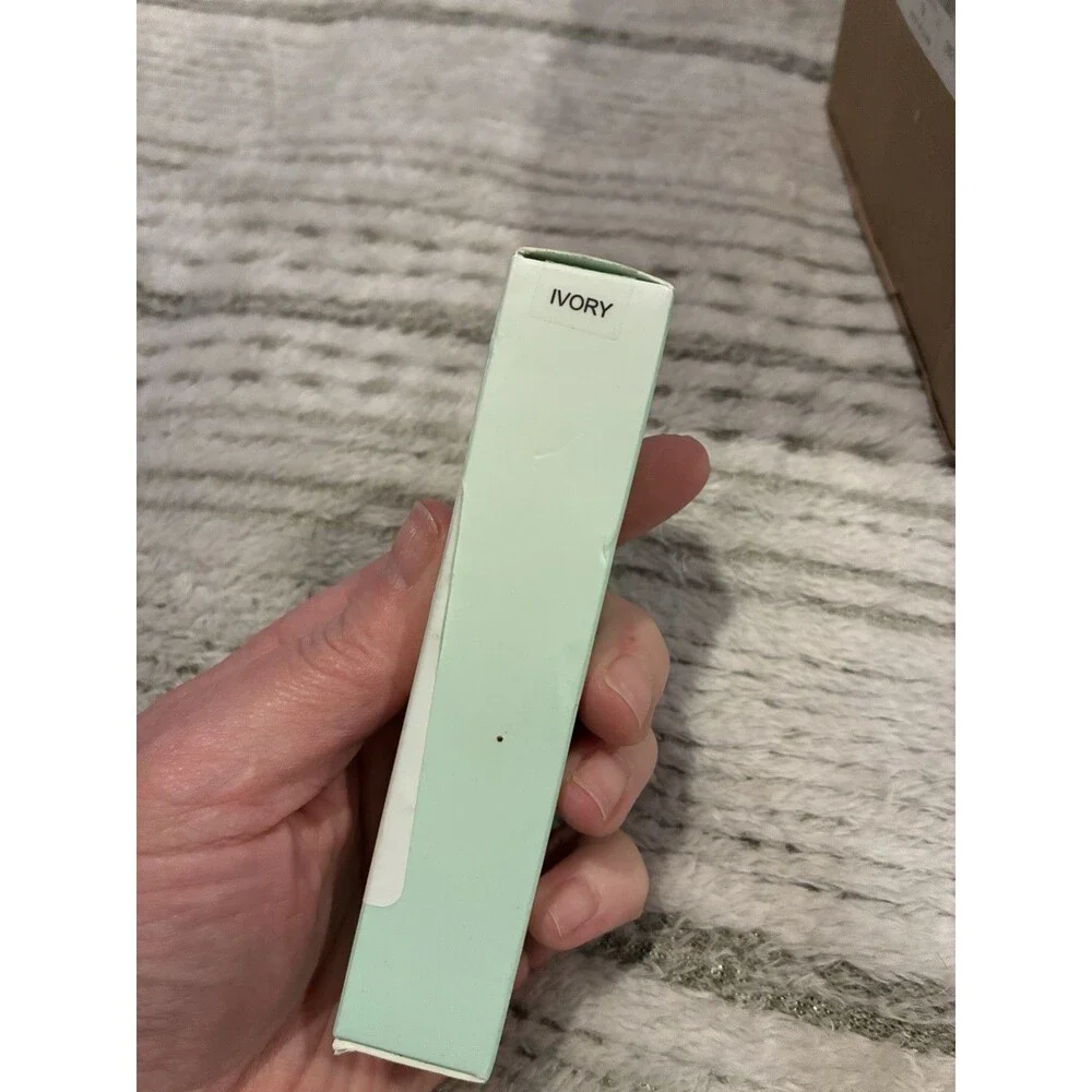 New UCANBE Stay-Put Full Coverage Concealer, Long-Wear, 01 LIGHT IVORY